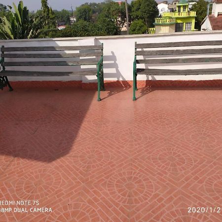 Swapnonir Hotel Shanti Niketan Luaran gambar