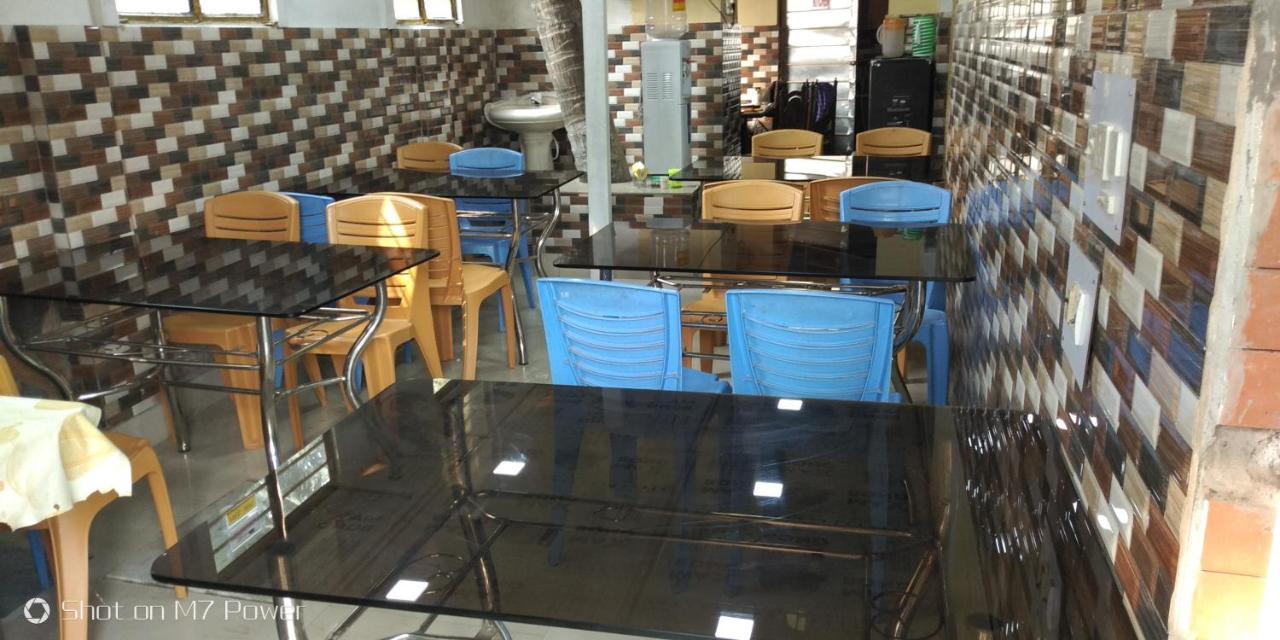 Swapnonir Hotel Shanti Niketan Luaran gambar