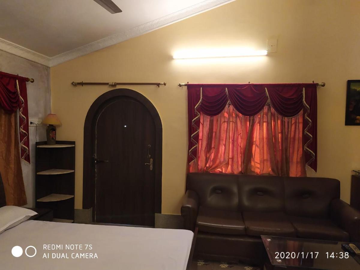 Swapnonir Hotel Shanti Niketan Luaran gambar