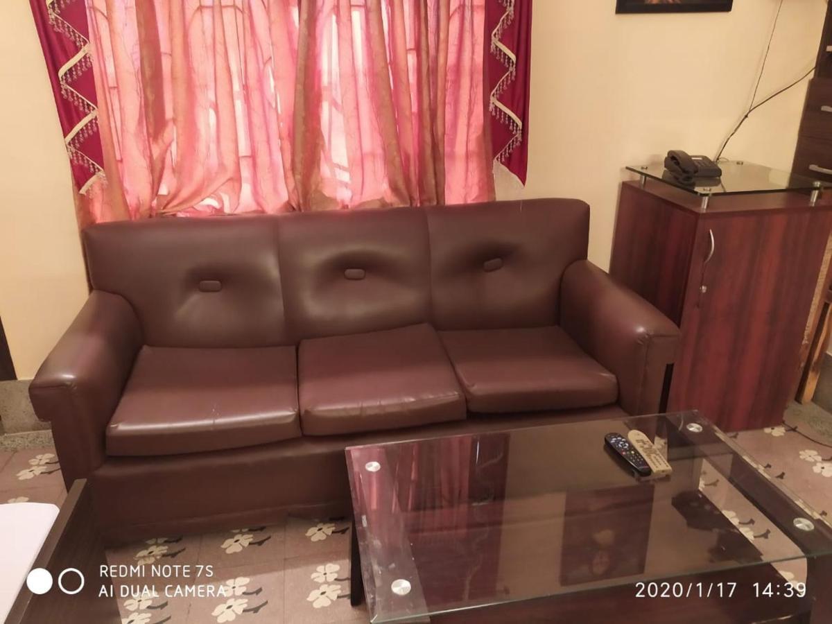 Swapnonir Hotel Shanti Niketan Luaran gambar
