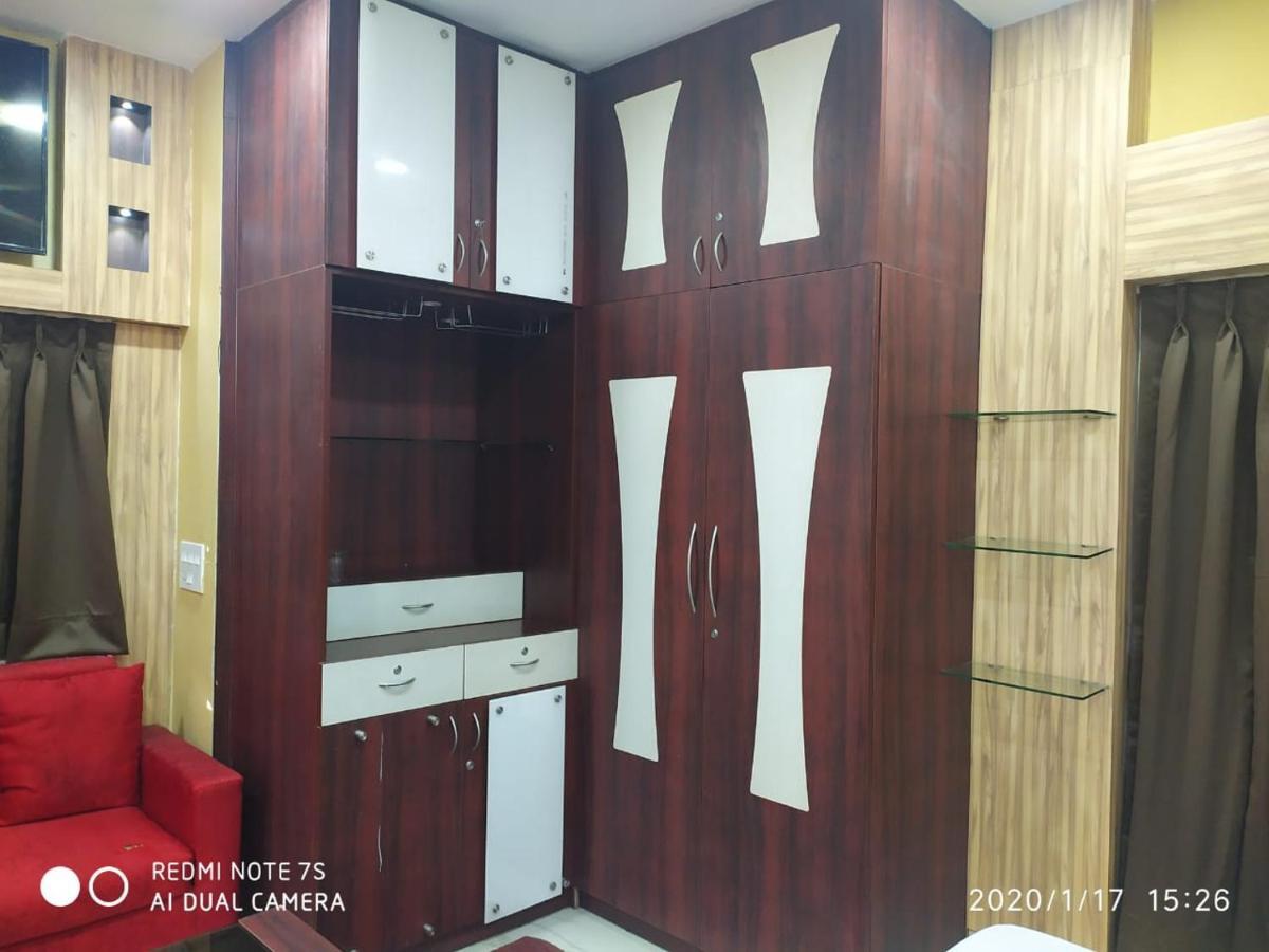 Swapnonir Hotel Shanti Niketan Luaran gambar