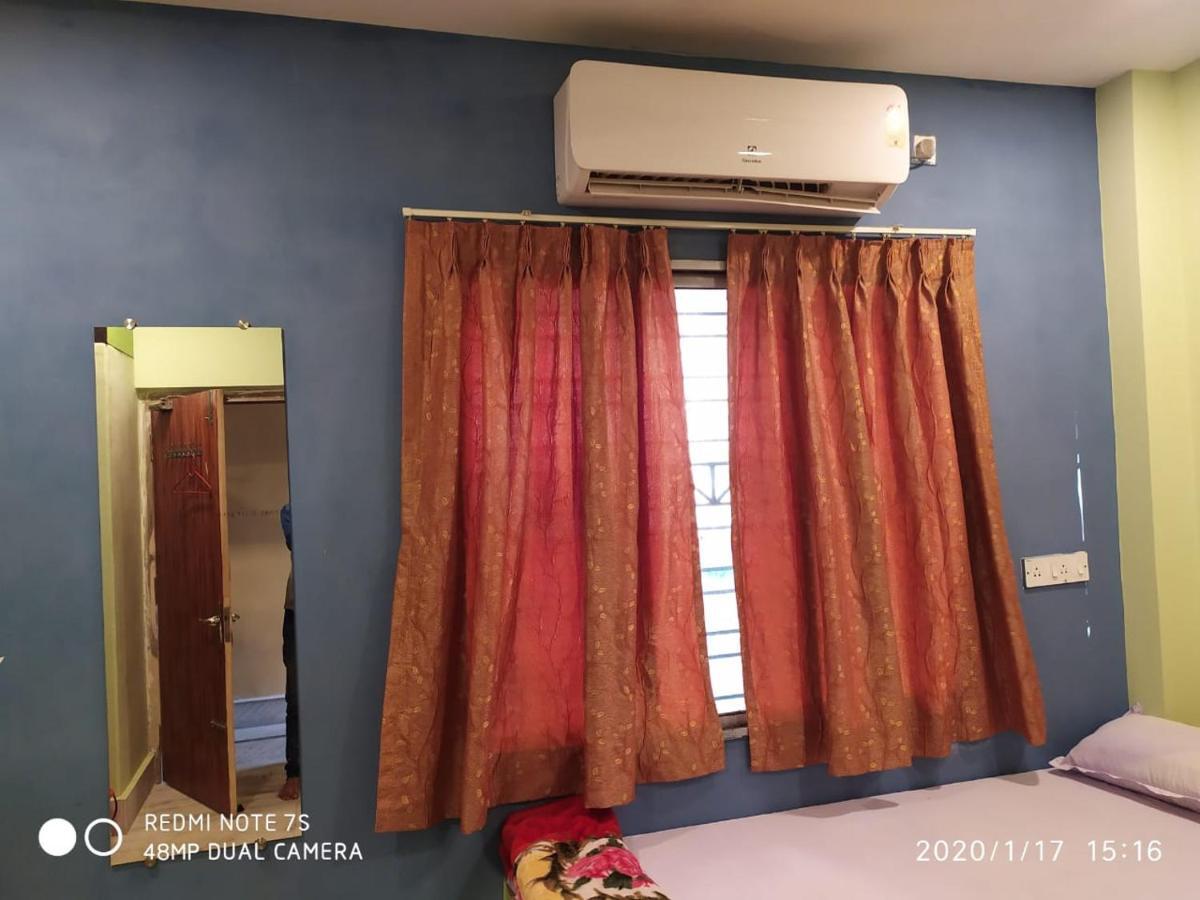 Swapnonir Hotel Shanti Niketan Luaran gambar
