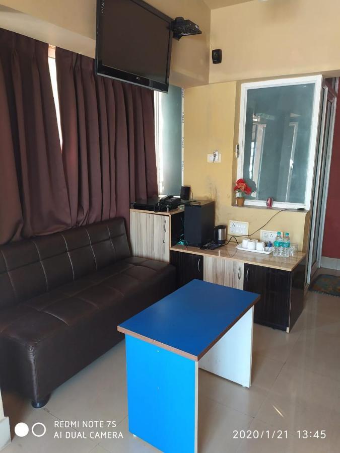 Swapnonir Hotel Shanti Niketan Luaran gambar
