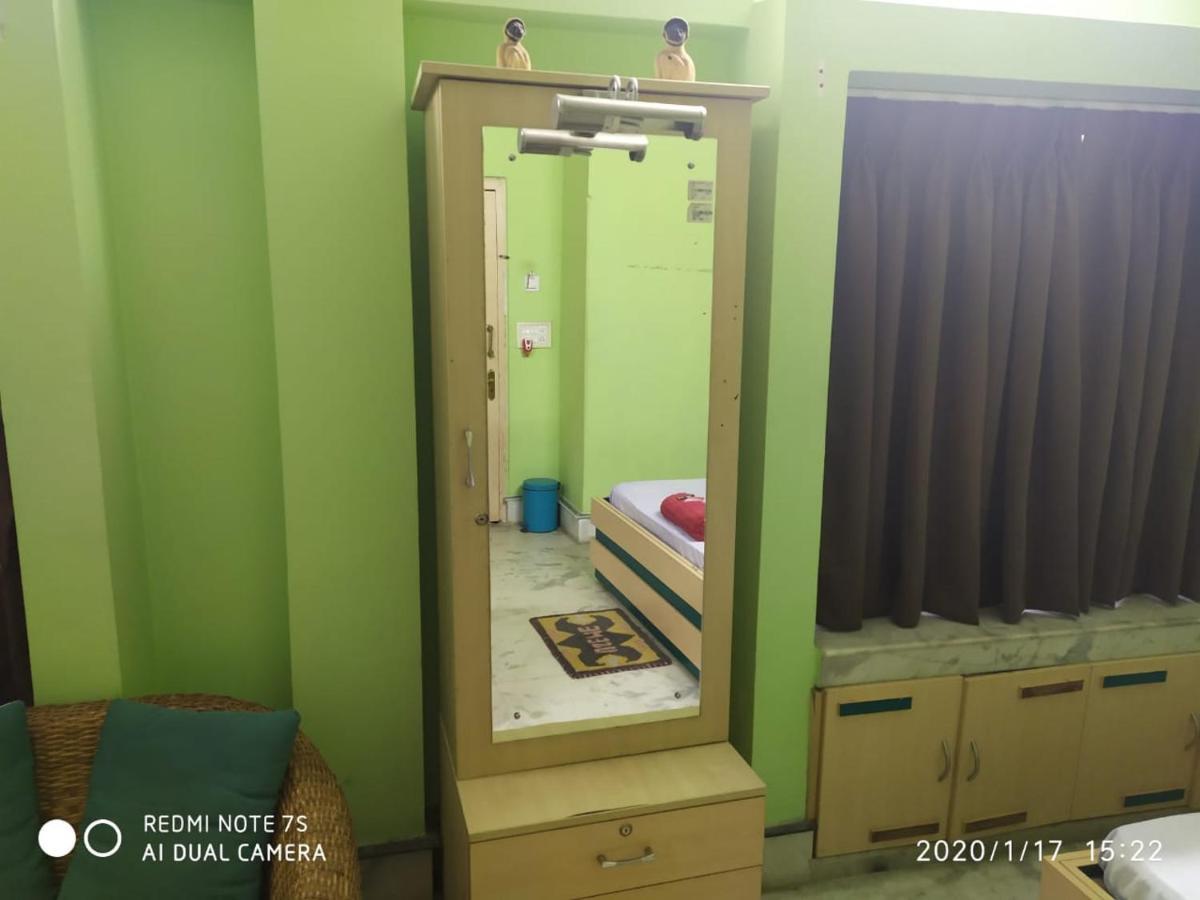 Swapnonir Hotel Shanti Niketan Luaran gambar